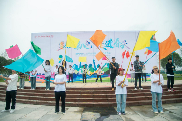 hjc888黄金城--手机版app官网