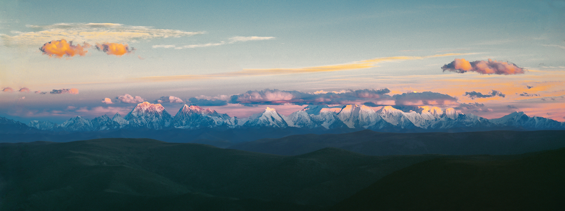 hjc888黄金城--手机版app官网