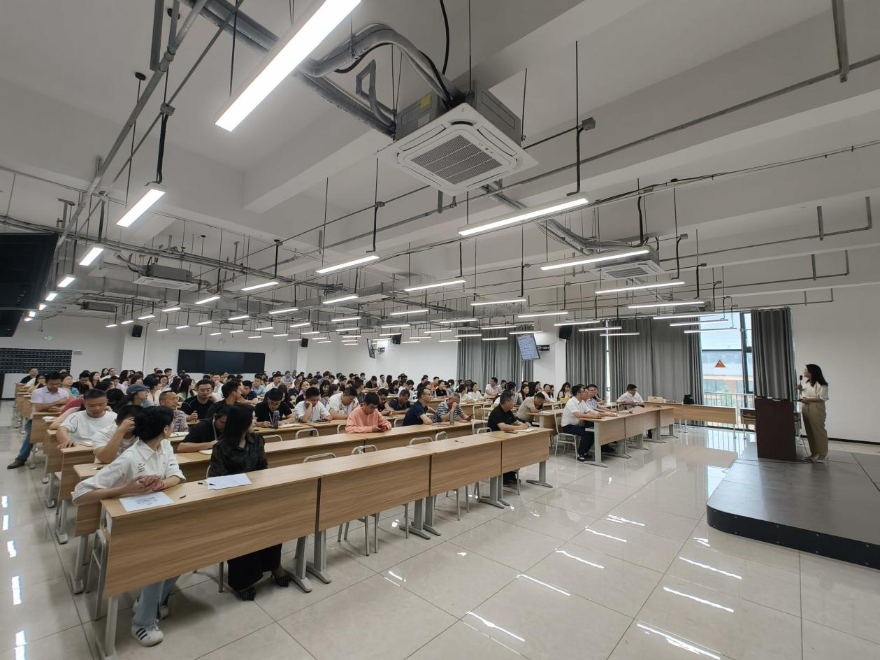 hjc888黄金城--手机版app官网