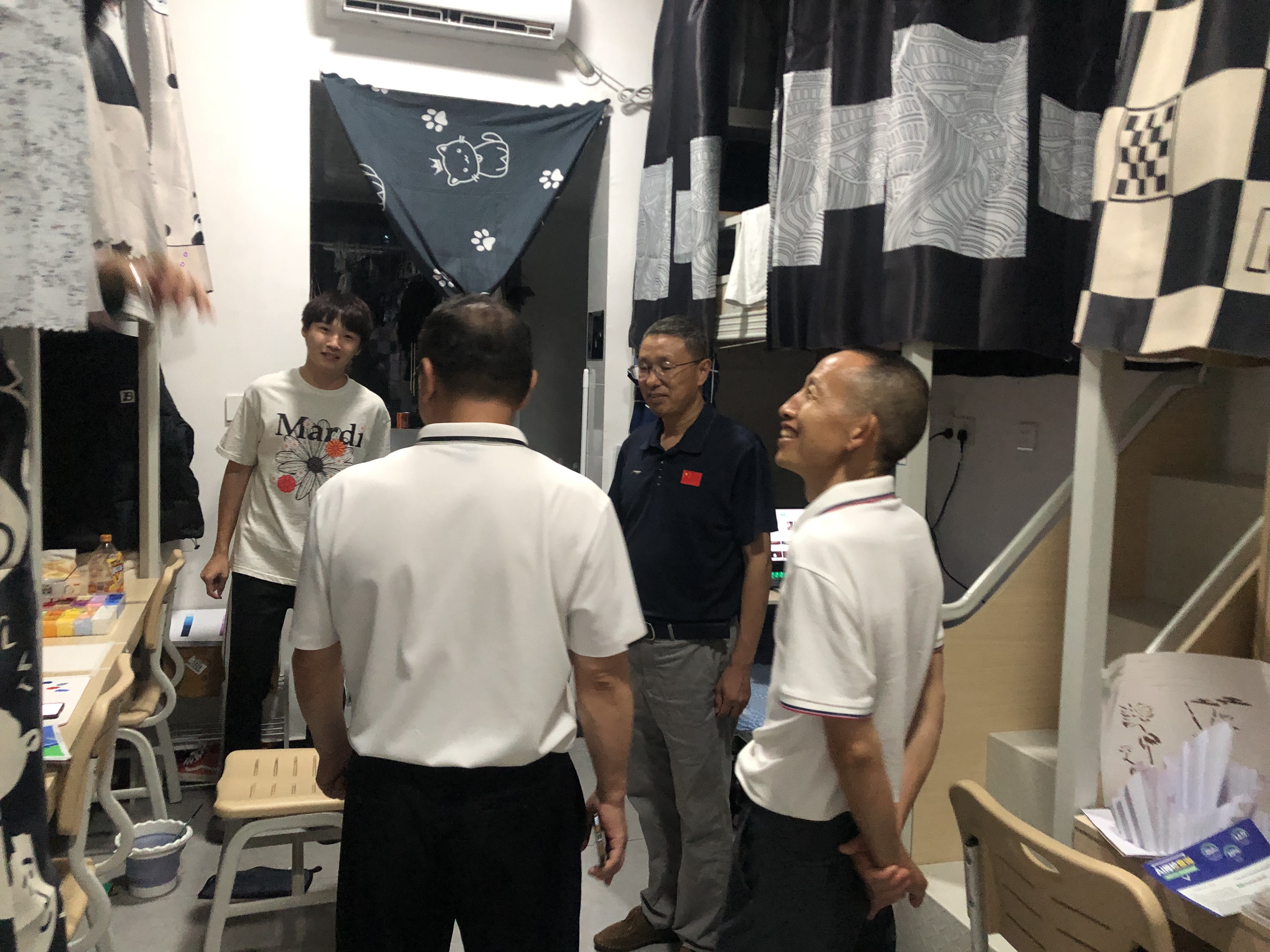 hjc888黄金城--手机版app官网