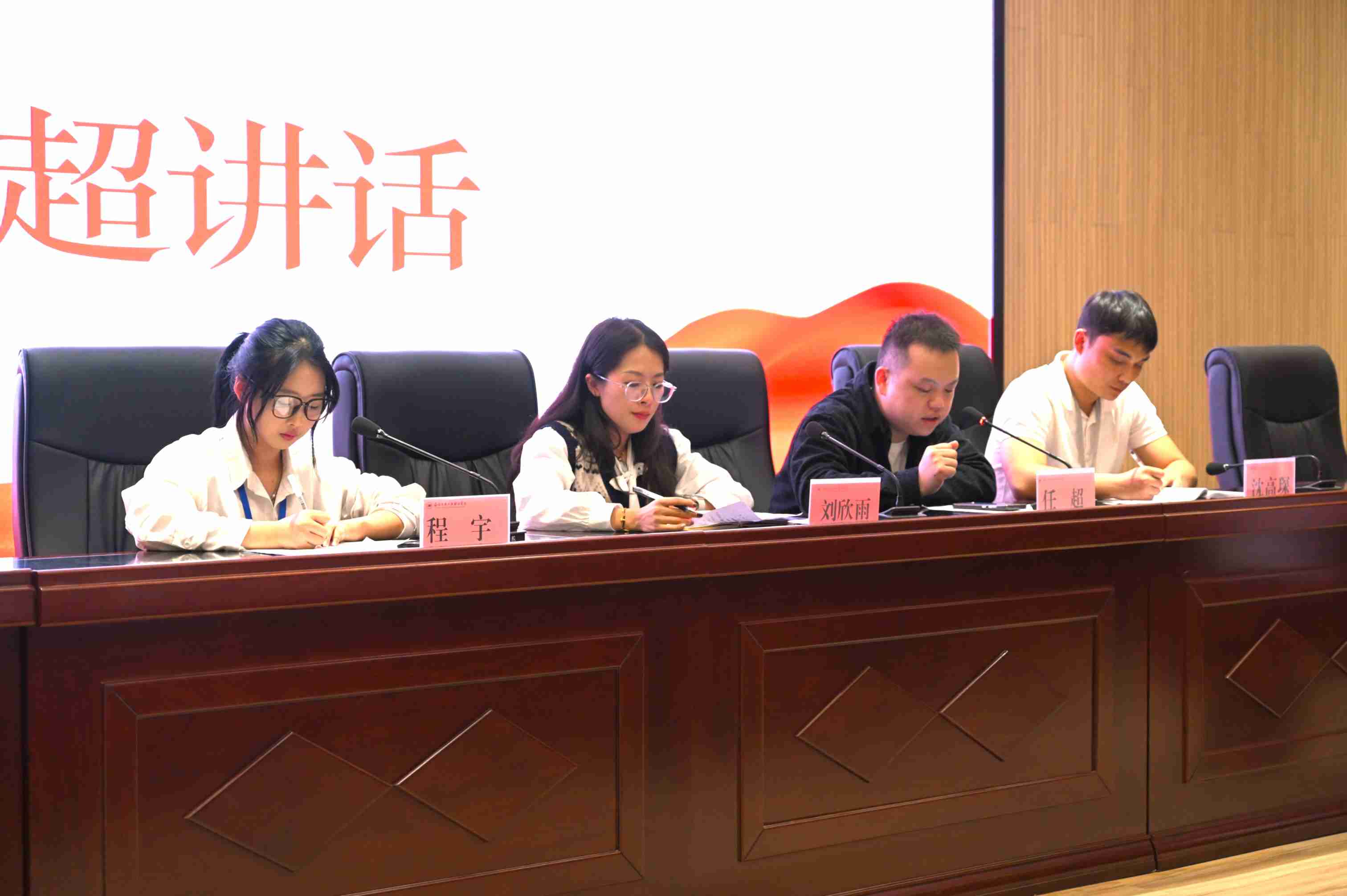 hjc888黄金城--手机版app官网