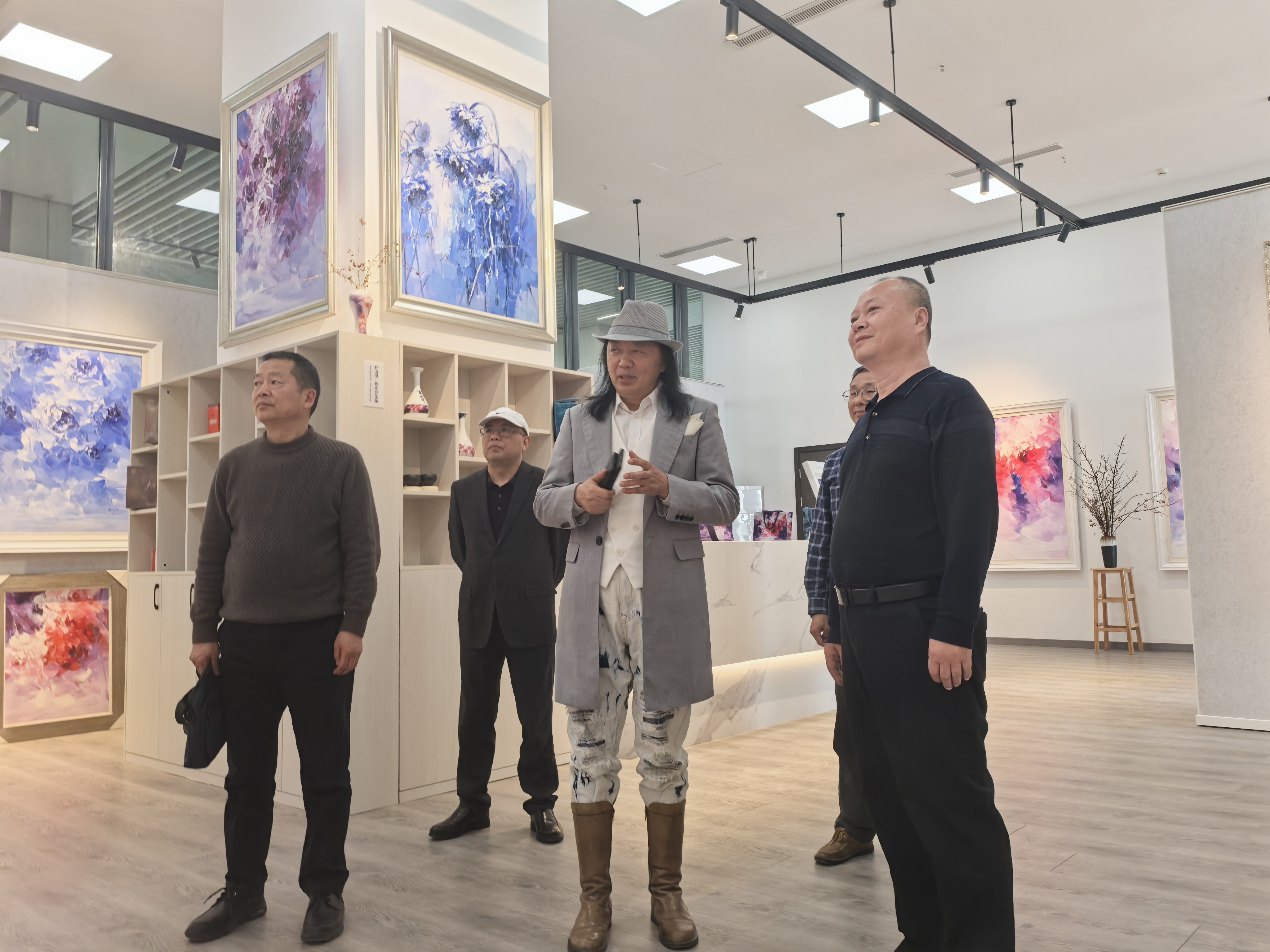 hjc888黄金城--手机版app官网