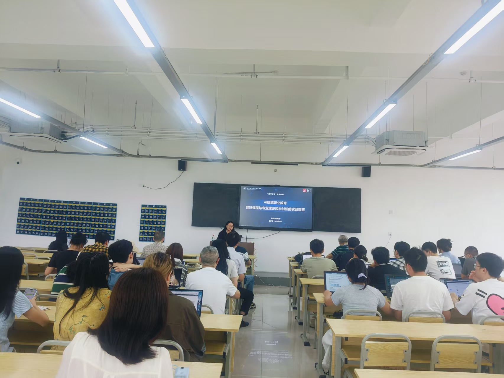 hjc888黄金城--手机版app官网