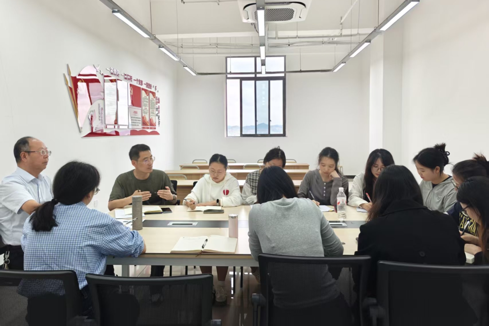 hjc888黄金城--手机版app官网