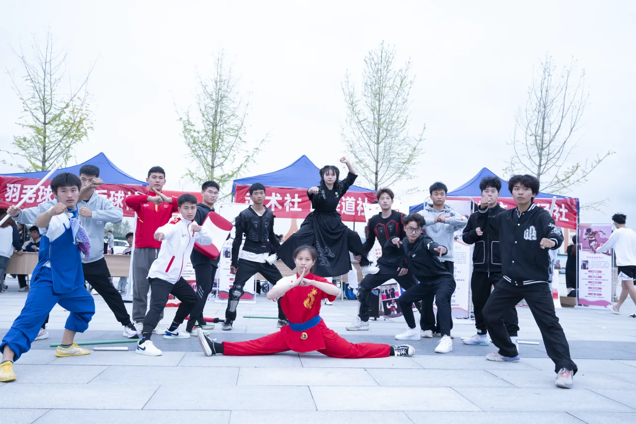 hjc888黄金城--手机版app官网