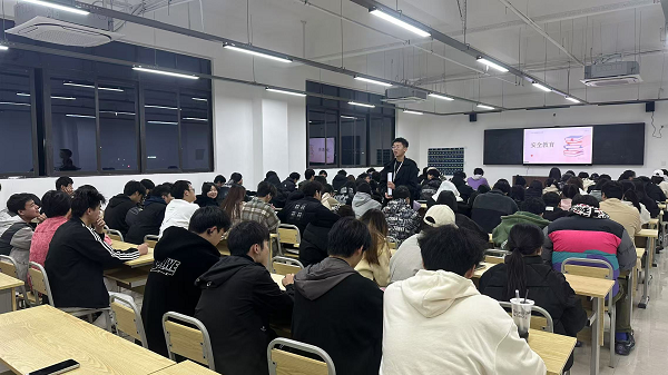 hjc888黄金城--手机版app官网